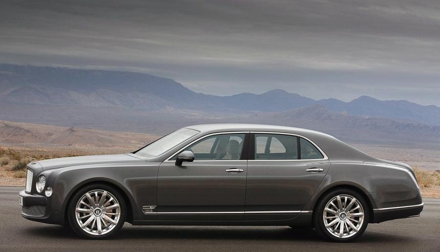  Bentley Mulsanne Mulliner Driving Specification 2013 года  (фото 4 из 18)